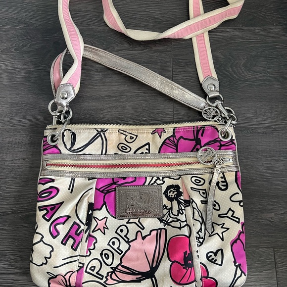 Coach Poppy Crossbody Purse - Picture 1 of 7